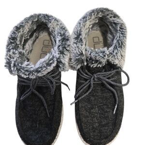 HEY DUDE Cozy Faux Fur Lined Black Shoes